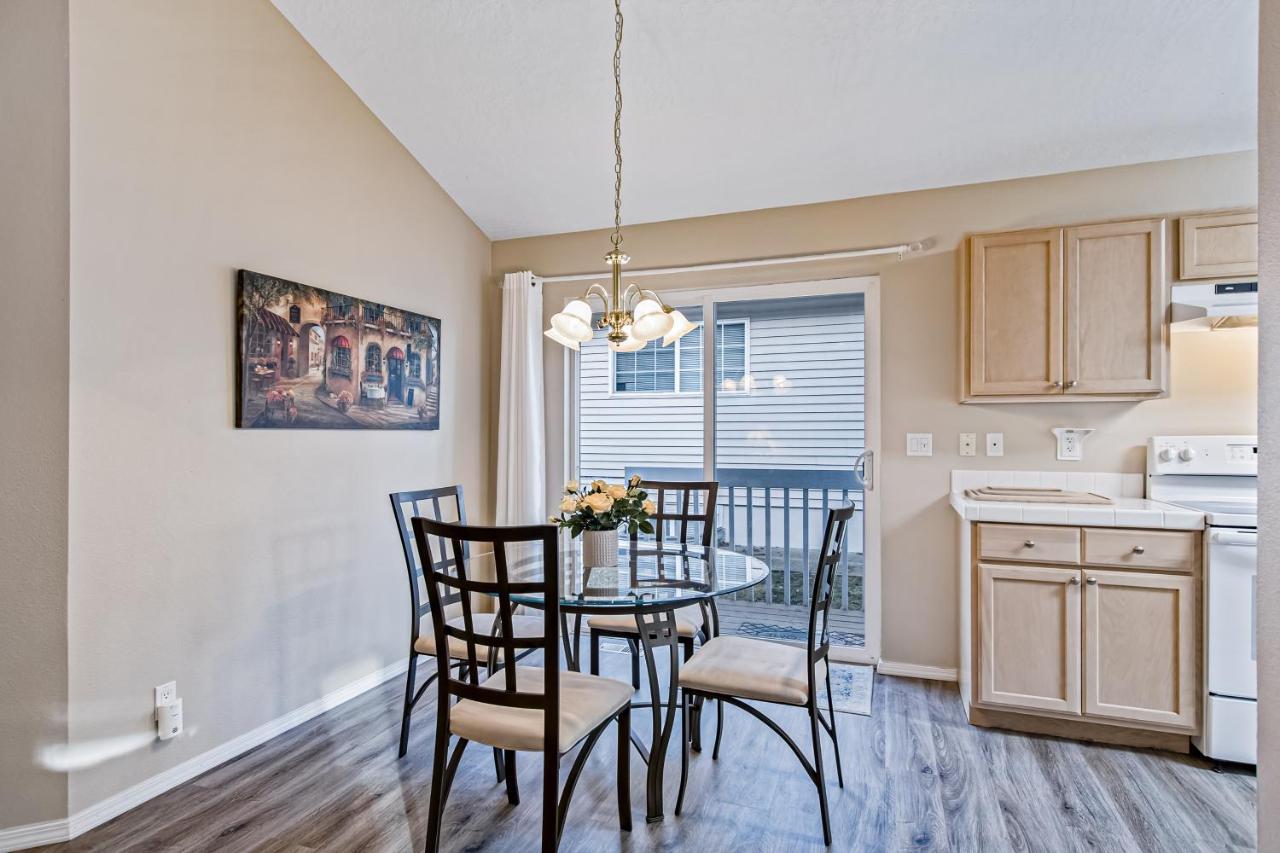 Pine Ave Delight Villa Coeur d'Alene Exterior foto